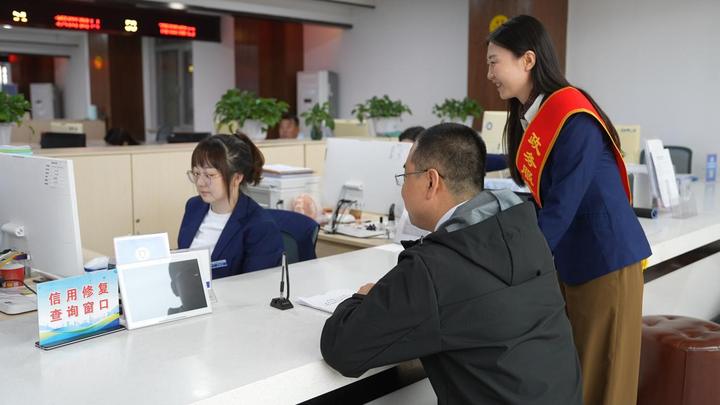 霍林郭勒:帮办代办 “跑起来” 项目建设 “快起来”